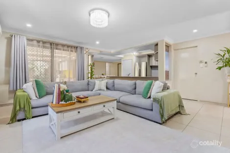 Property photo of 4 Sunny Street Doolandella QLD 4077