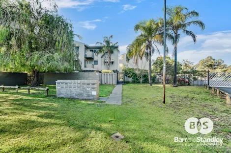 Property photo of 45/1 Stallard Place Withers WA 6230