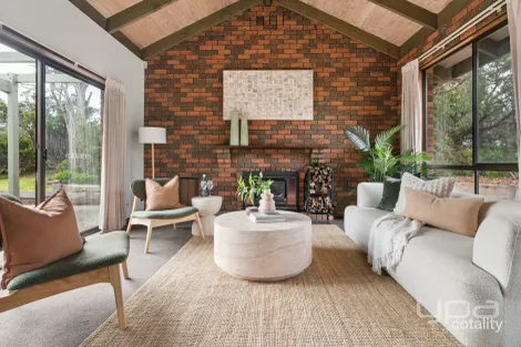 2 Carslake Ave, Blairgowrie, VIC 3942