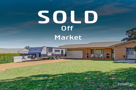 1 Ellwood Cl, Bourkelands, NSW 2650