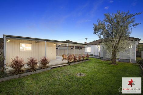 Property photo of 14 Manneville Street Wendouree VIC 3355