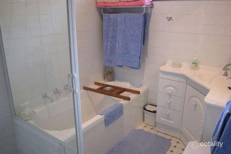 Property photo of 2/5 Moorecourt Avenue Springwood NSW 2777