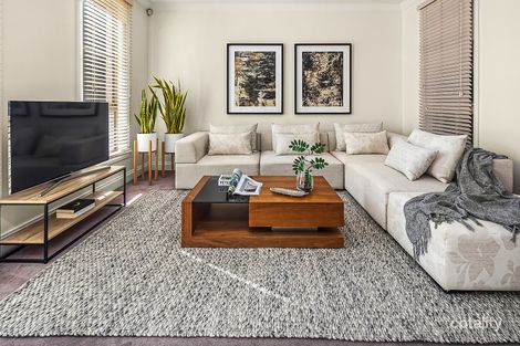Property photo of 82A Ormond Road Ascot Vale VIC 3032