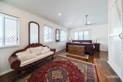 10 Ward St, The Range, QLD 4700