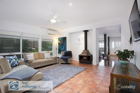 Property photo of 4 Ridgeview Avenue Chirnside Park VIC 3116
