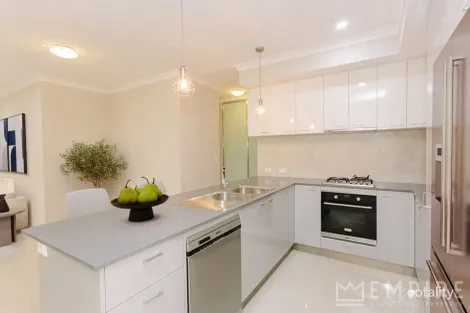 32b Selhurst Way, Balga, WA 6061