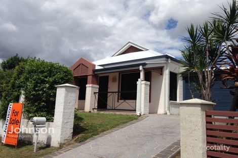 Property photo of 11 Gilberton Crescent Forest Lake QLD 4078