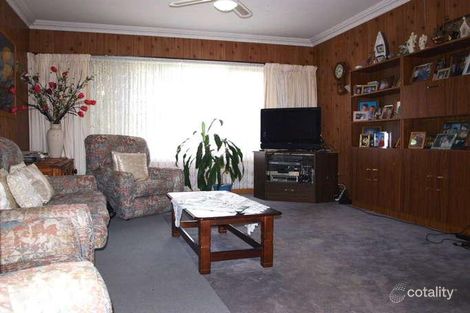 Property photo of 39 Maple Crescent Bell Park VIC 3215