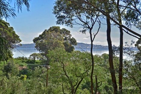 42 Grove St E, Little Grove, WA 6330