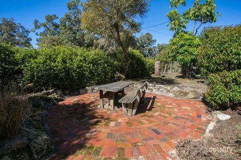 Property photo of 56 Oldham Crescent Hilton WA 6163