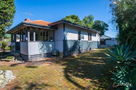 Property photo of 56 Oldham Crescent Hilton WA 6163