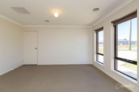 Property photo of 8 Hazelwood Drive Forest Hill NSW 2651