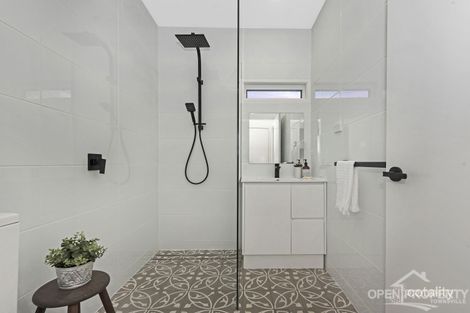 Property photo of 18 Collins Street Aitkenvale QLD 4814