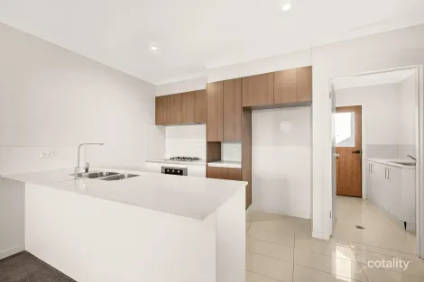 Property photo of 13/2 Clare Burton Crescent Franklin ACT 2913