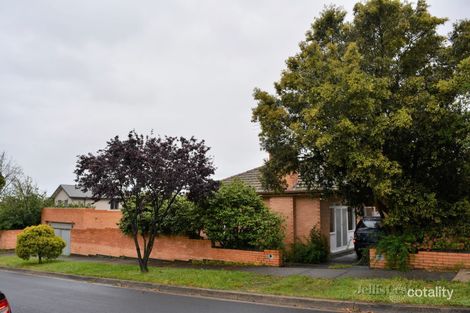8 Kanooka Ave, Ashwood, VIC 3147