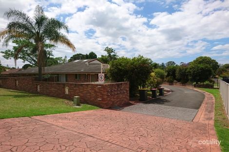 Property photo of 5 Herbert Close Bomaderry NSW 2541