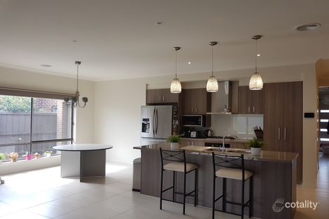 Property photo of 11 Cloverfield Crescent Wollert VIC 3750