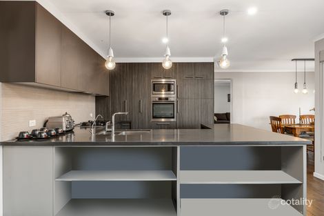 Property photo of 55 Tabletop Circuit Horningsea Park NSW 2171
