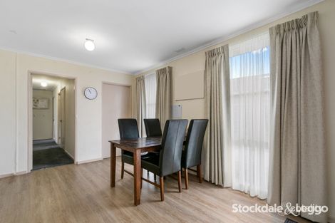 Property photo of 15 Maple Crescent Churchill VIC 3842
