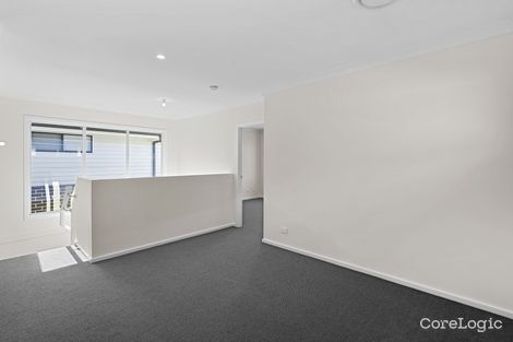Property photo of 19 Thoroughbred Way Box Hill NSW 2765