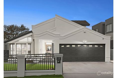 4 Grant Cres, Merrylands, NSW 2160