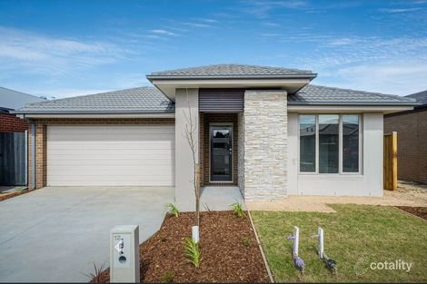 12 Beaumont Ave, Charlemont, VIC 3217