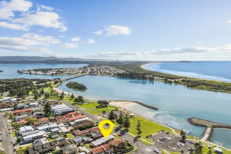 Property photo of 2/39 Reddall Parade Lake Illawarra NSW 2528