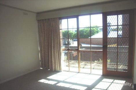 Property photo of 13/370 Montague Street Albert Park VIC 3206