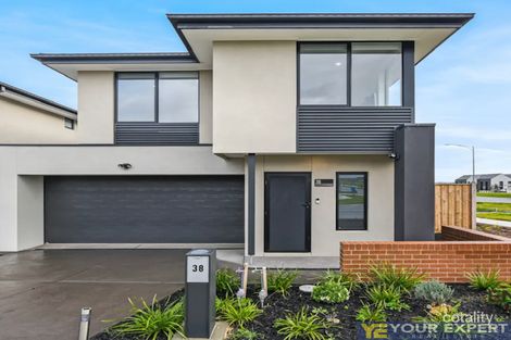 Property photo of 38 Stature Avenue Clyde North VIC 3978