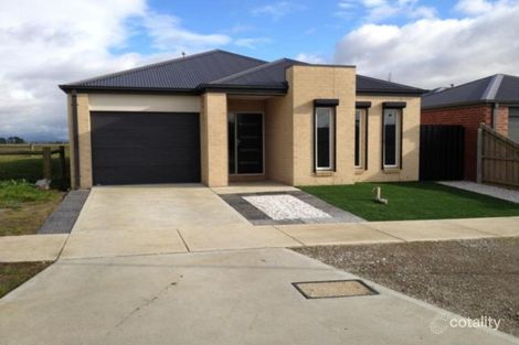 Property photo of 30 Roscommon Drive Traralgon VIC 3844