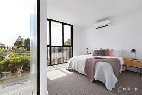 Property photo of 6 Kokoda Place Mordialloc VIC 3195