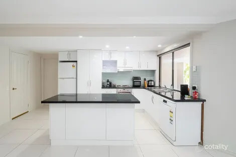 Property photo of 29 Pine Valley Drive Robina QLD 4226