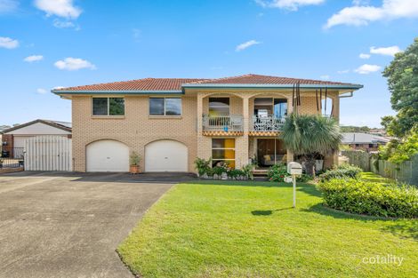 3 Hawn St, Stafford Heights, QLD 4053