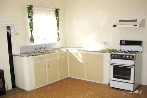 Property photo of 12 Kneebone Street Eaglehawk VIC 3556