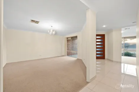 Property photo of 46 Ritchie Drive Rockingham WA 6168
