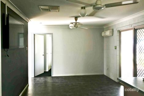 Property photo of 15 Dalkeith Crescent Mount Louisa QLD 4814