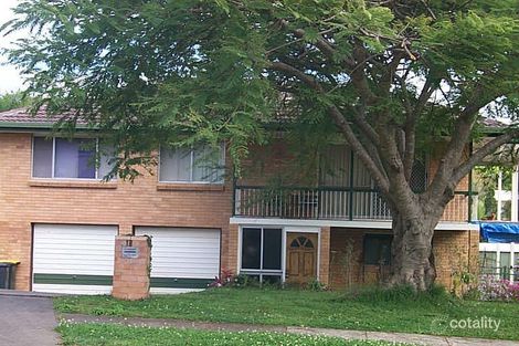 18 Lilyvale St, Mansfield, QLD 4122