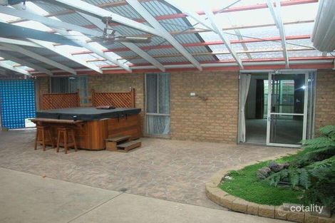 Property photo of 5 Lindas Way Carrum Downs VIC 3201