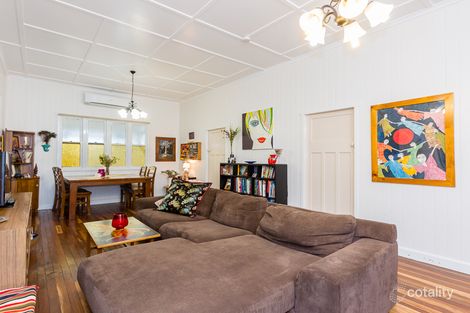 Property photo of 1 Park Road Crows Nest QLD 4355