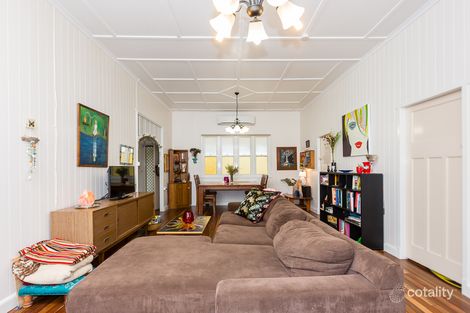 Property photo of 1 Park Road Crows Nest QLD 4355