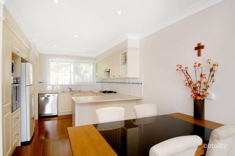 Property photo of 7/55 Yarrbat Avenue Balwyn VIC 3103