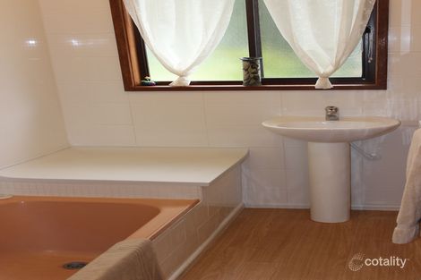 Property photo of 8 Russell Street Benalla VIC 3672