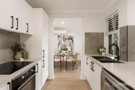 18 Penina Cct, Cornubia, QLD 4130