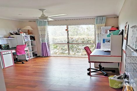 Property photo of 28 Palma Rosa Drive Wulkuraka QLD 4305