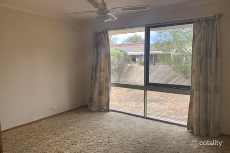 Property photo of 31 Turnberry Drive Sunbury VIC 3429