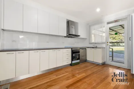 3 Sandy Ct, Dandenong North, VIC 3175