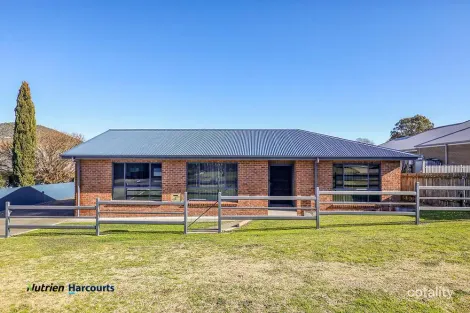 Property photo of 3 Hassall Circuit Braidwood NSW 2622