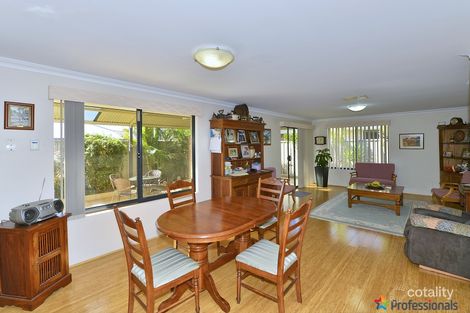 Property photo of 4 Karak Road Wannanup WA 6210