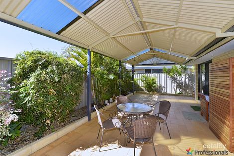 Property photo of 4 Karak Road Wannanup WA 6210