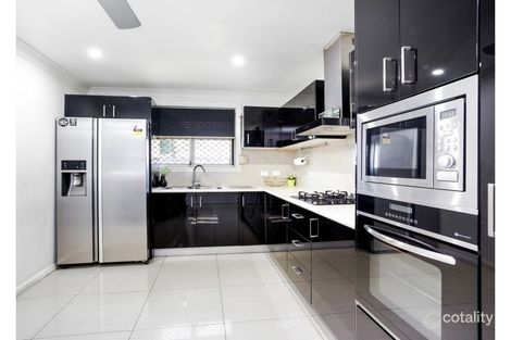 Property photo of 2 Benalla Crescent Marayong NSW 2148